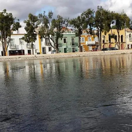 Pelican Terrace *